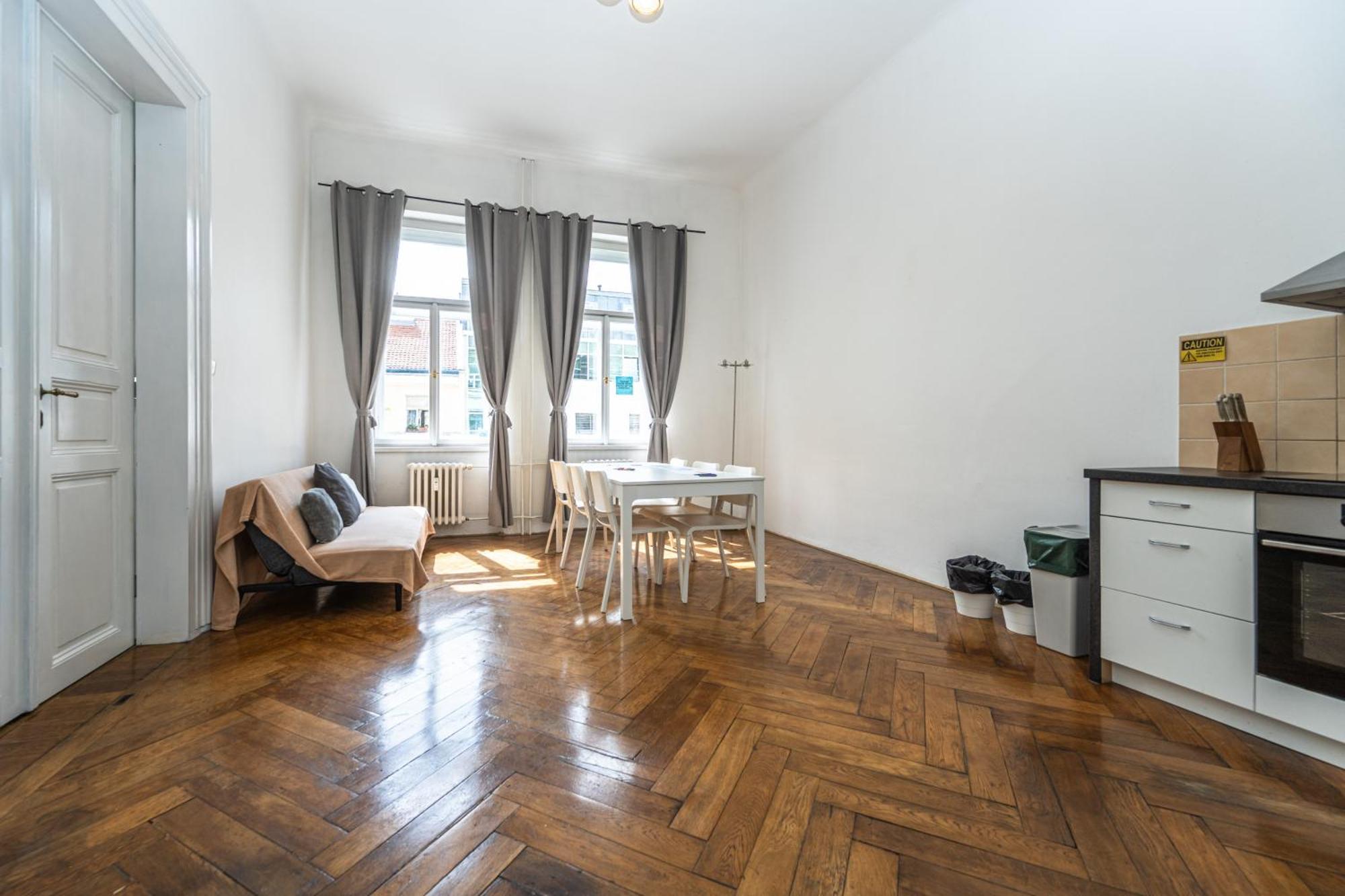 Apartments Safarikova 18 Прага Экстерьер фото